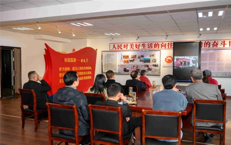 心中的感動(dòng) 化之為行動(dòng)！-- 收看學(xué)習《榜樣5》