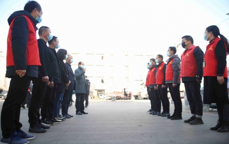 迎霜斗雪保供應，這里的人兒格外勤樸